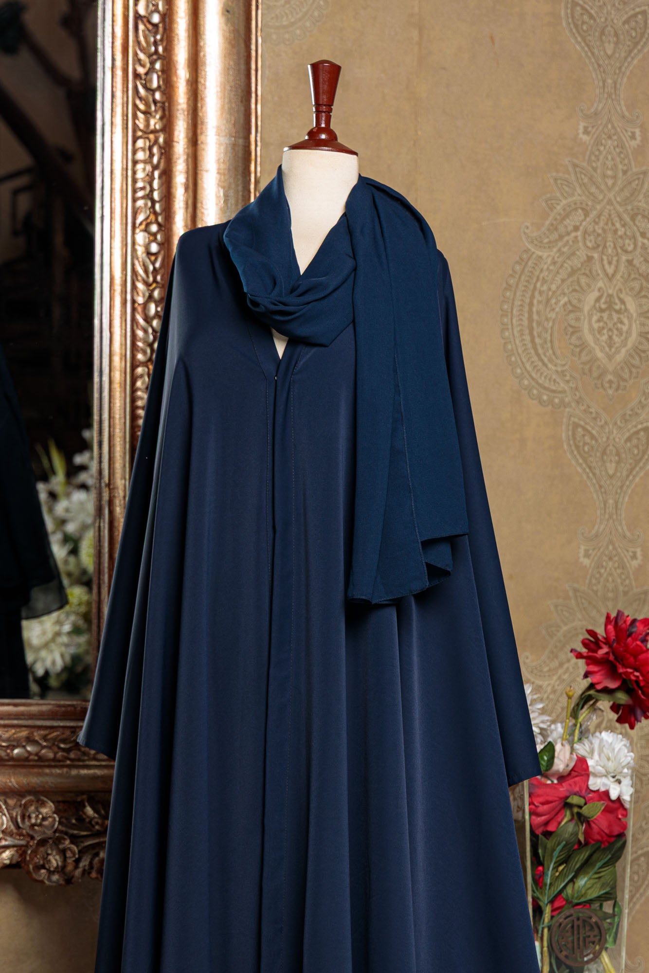 Flairy loose abaya