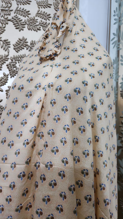 Namaz stitched chadars (With Sleeves)